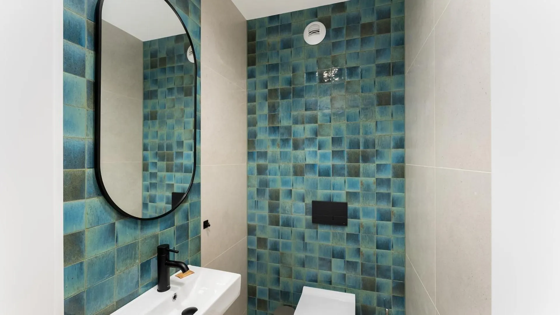 Vistula River Superior Apartment Krakow 0*,  Poland
